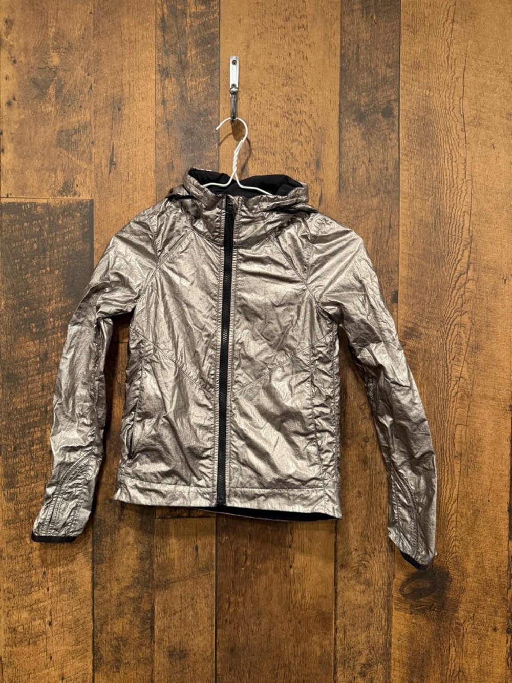 Ivivva by lululemon Metallic Silver Lightweight Hooded Jacket size 7